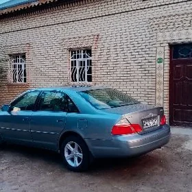 Toyota Avalon 2003
