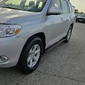 Toyota Highlander 2010