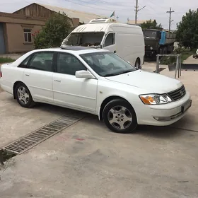 Toyota Avalon 2001