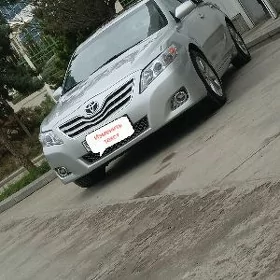 Toyota Camry 2010