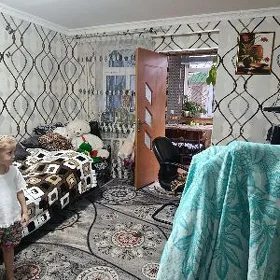 10 мкр 1ком 1этаж