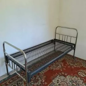 krowat/кровать
