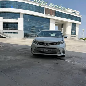 Sienna taksi hyzmaty