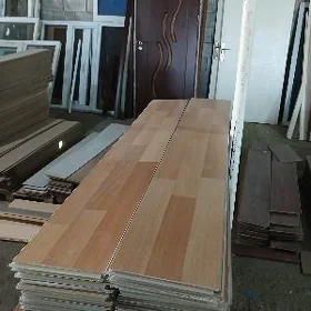 ЛАМИНАТ,,