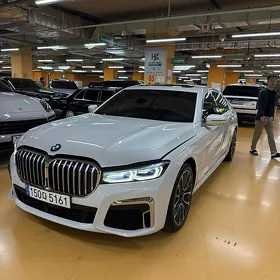 BMW 740 2021