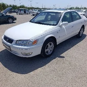Toyota Camry 1999
