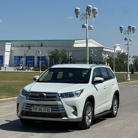 Toyota Highlander 2018
