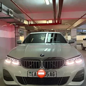 BMW 330 2021