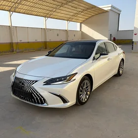 Lexus ES 350 2024