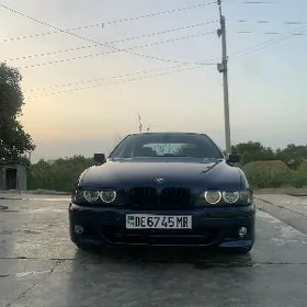 BMW E39 2002
