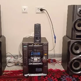 SONY sentr 4400 watlyk