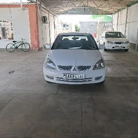 Mitsubishi Lancer 2011