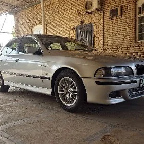 BMW E39 2003