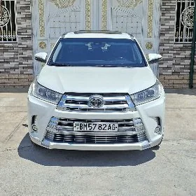 Toyota Highlander 2019