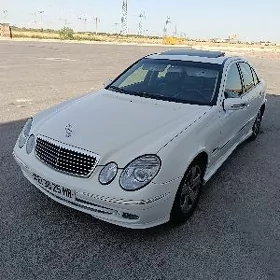 Mercedes-Benz E320 2004
