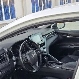 Toyota Camry 2022