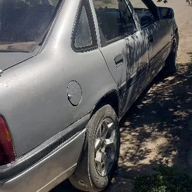 Opel Vectra 1992