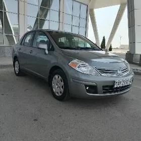 Nissan Versa 2010