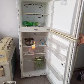 Холодилник Самсунг