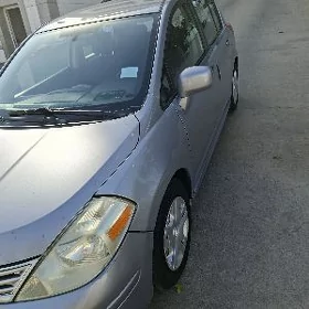 Nissan Versa 2010