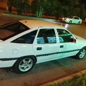 Opel Vectra 1989