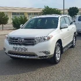Toyota Highlander 2011