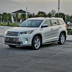 Toyota Highlander 2017