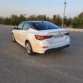 Nissan Sentra 2021