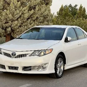Toyota Camry 2014