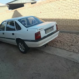 Opel Vectra 1991