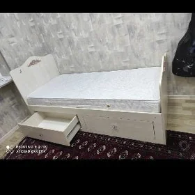 Кровать детская