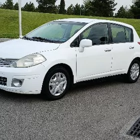 Nissan Versa 2010