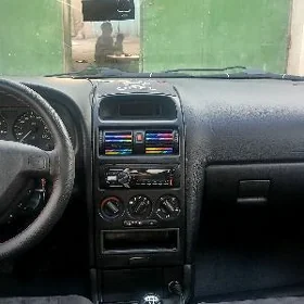 Opel Astra 1999