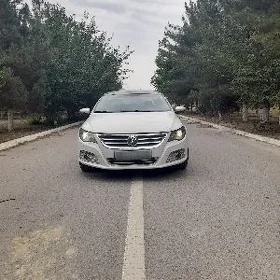 Volkswagen CC 2011