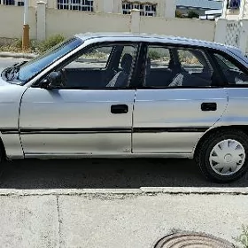 Opel Astra 1993