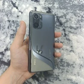 Poco f3