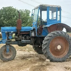 MTZ T-28 1988