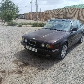 BMW 525 1992