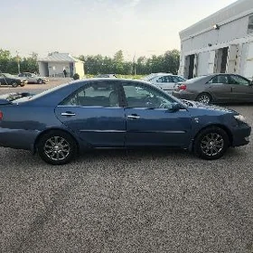Toyota Camry 2004