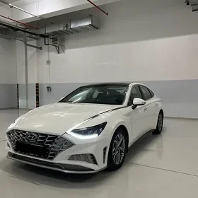 Hyundai Elantra 2022