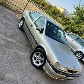 Opel Vectra 1990