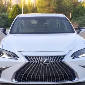 Lexus ES 350 2024