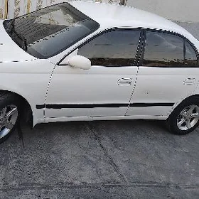 Toyota Corona 1995