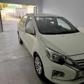 Mitsubishi Attrage 2023