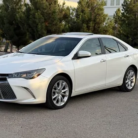 Toyota Camry 2017