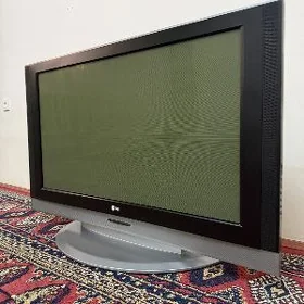 telewizor/телевизор LG 42