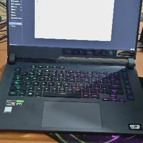 ноутбук Asus RoG Strix G513QR