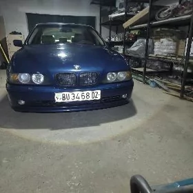 BMW E39 2002