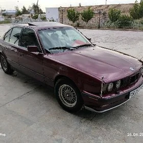 BMW 525 1992
