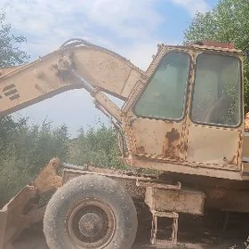 Komatsu 830E-AC 1994
